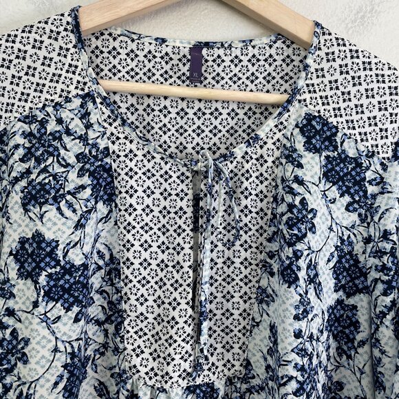 Nydj Womens XL Blue White Floral Tunic Top 3/4 Sleeve Front Neck Tie Blouse - Picture 8 of 10